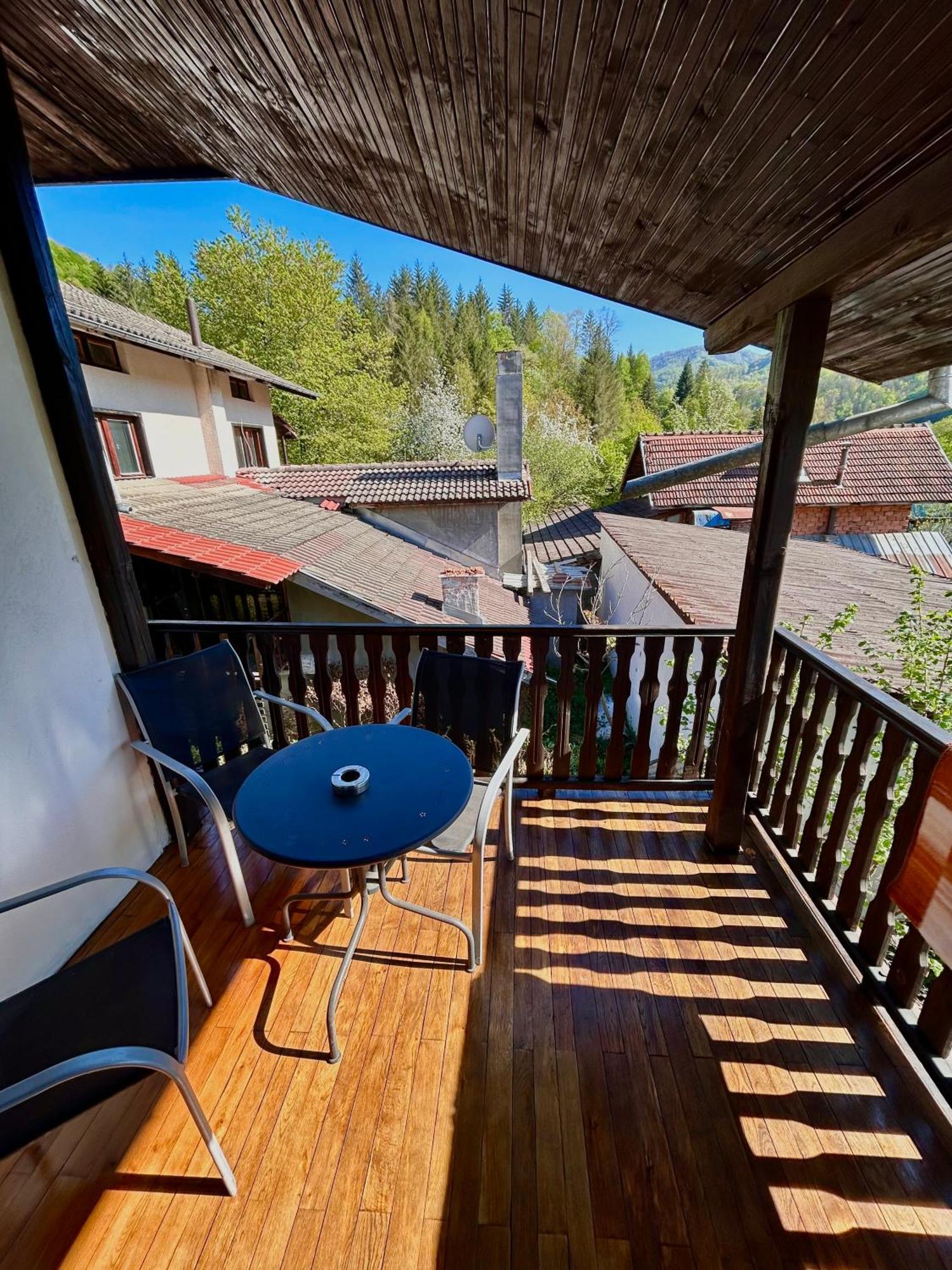 Luylyana Guesthouse 里巴里卡 外观 照片