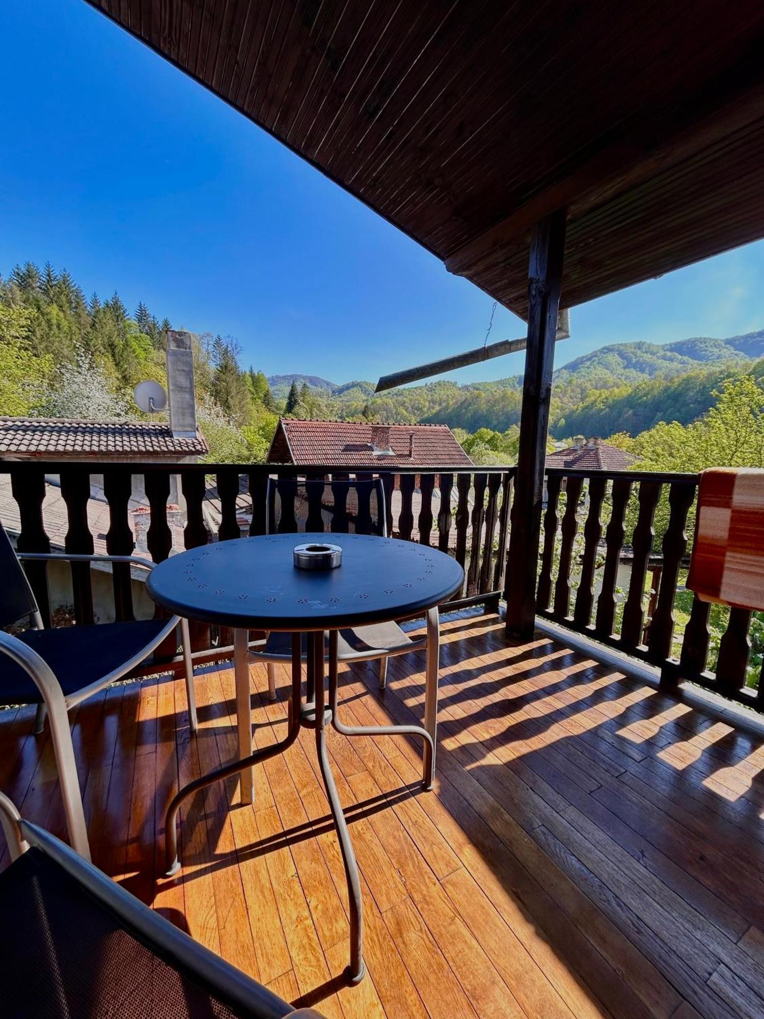 Luylyana Guesthouse 里巴里卡 外观 照片