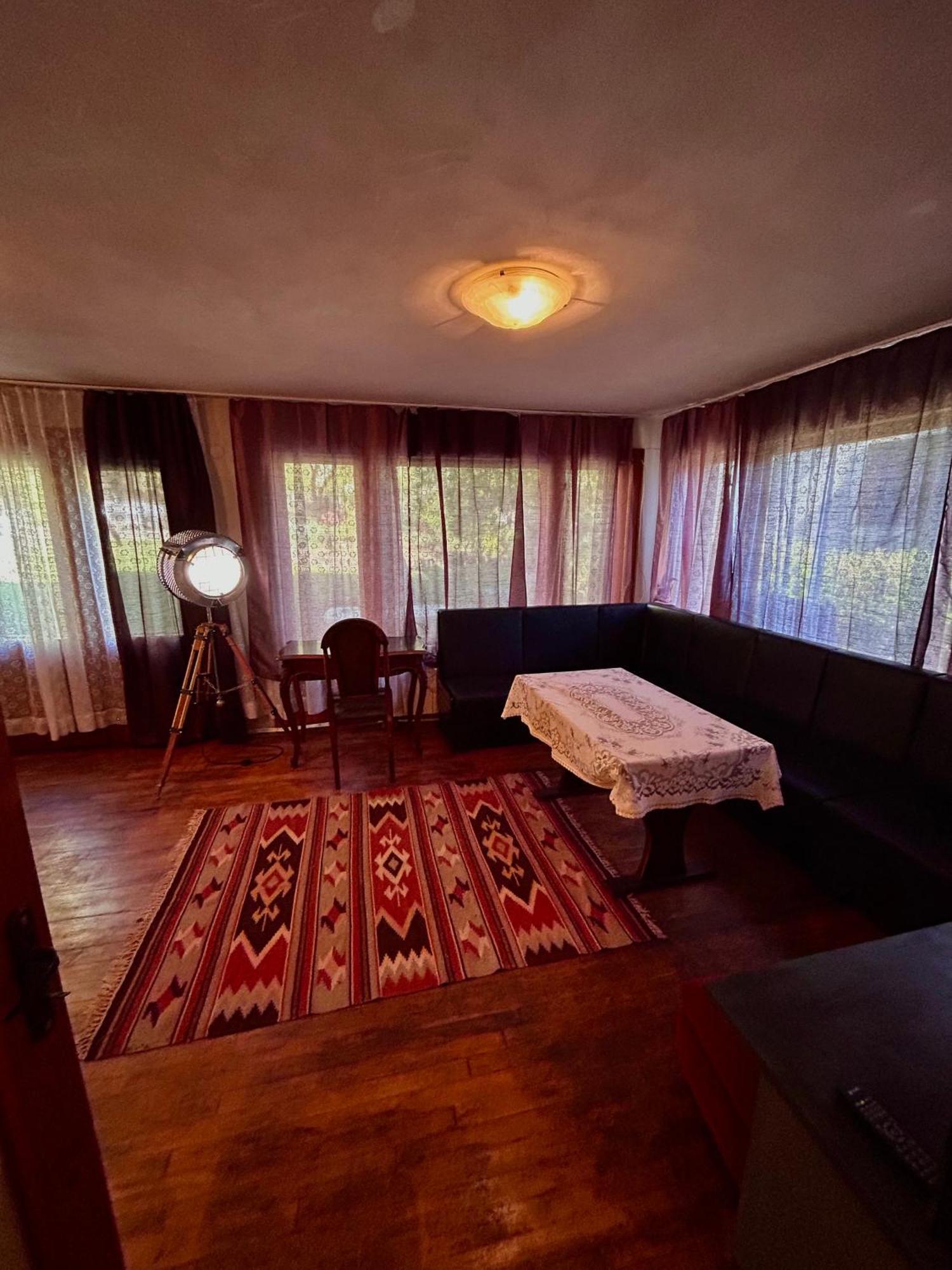 Luylyana Guesthouse 里巴里卡 外观 照片